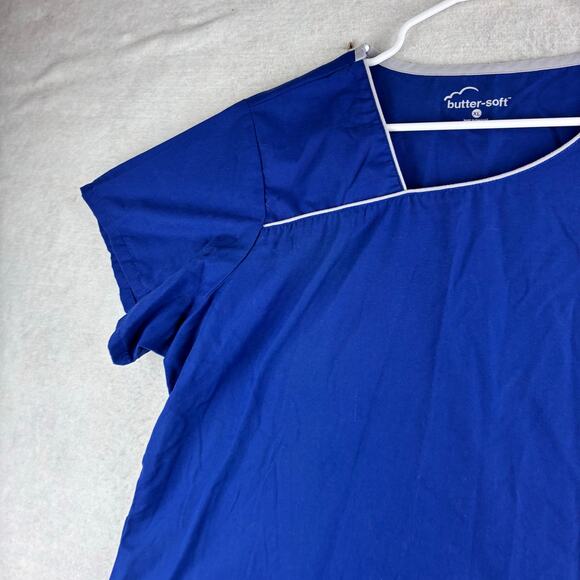 Butter Soft Scrub Top Womens XL Cobalt Blue Nursing Work Uniform Pockets Comfort - Picture 5 of 9